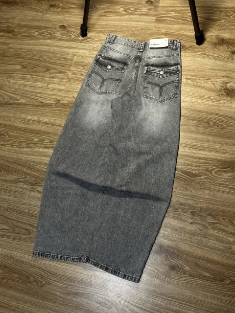 Нові Bershka джинси