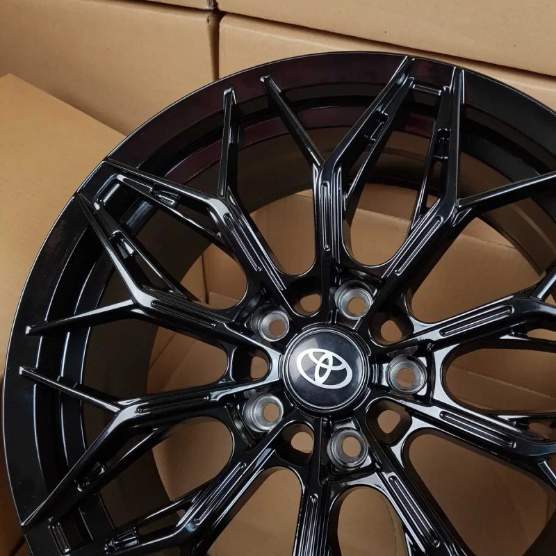 Нові Диски На Авто R18 5x114.3 Toyota Camry Rav4 Tesla Model 3 Nissan Rogue Lexus ES Honda Accord CR-V Mazda 6 Kia Hyundai Black — фото 4
