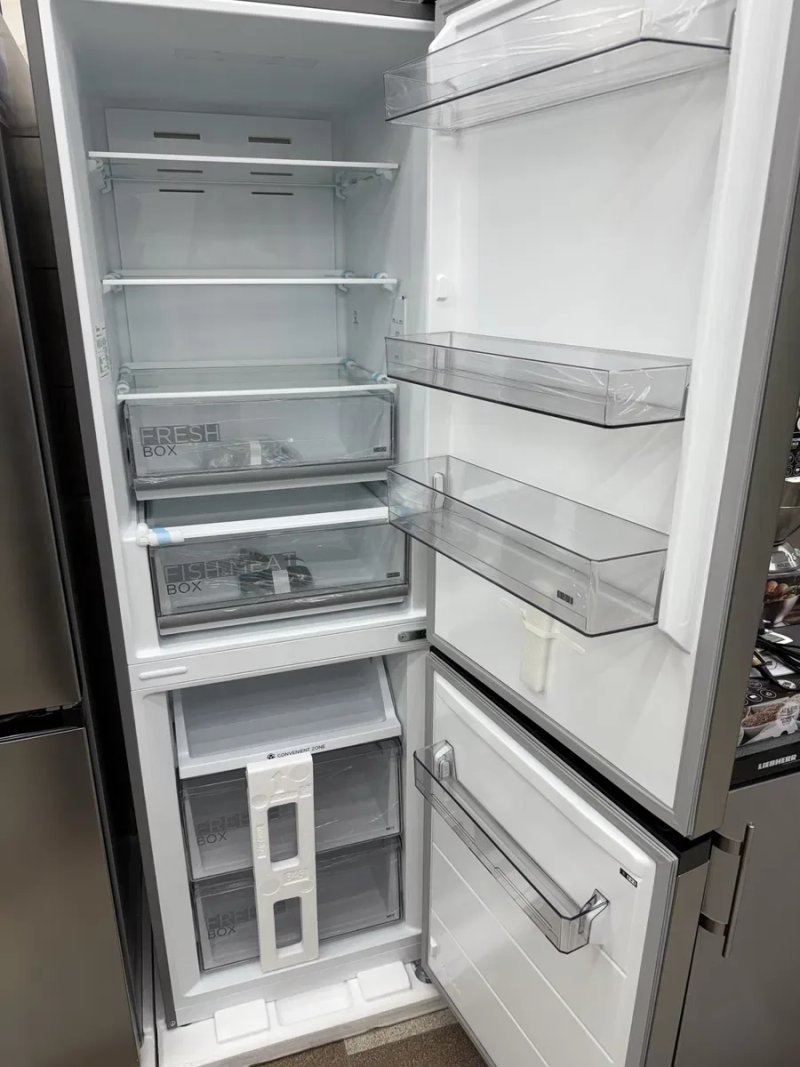 Нові холодильники Samsung , Midea , — фото 3