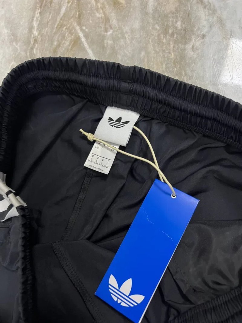 Нові мега широкі Adidas nylon opium balenciaga штани нейлонові адидас archive спортивки Super Baggy trackpants sweatpants rap firebird trackpants — фото 7