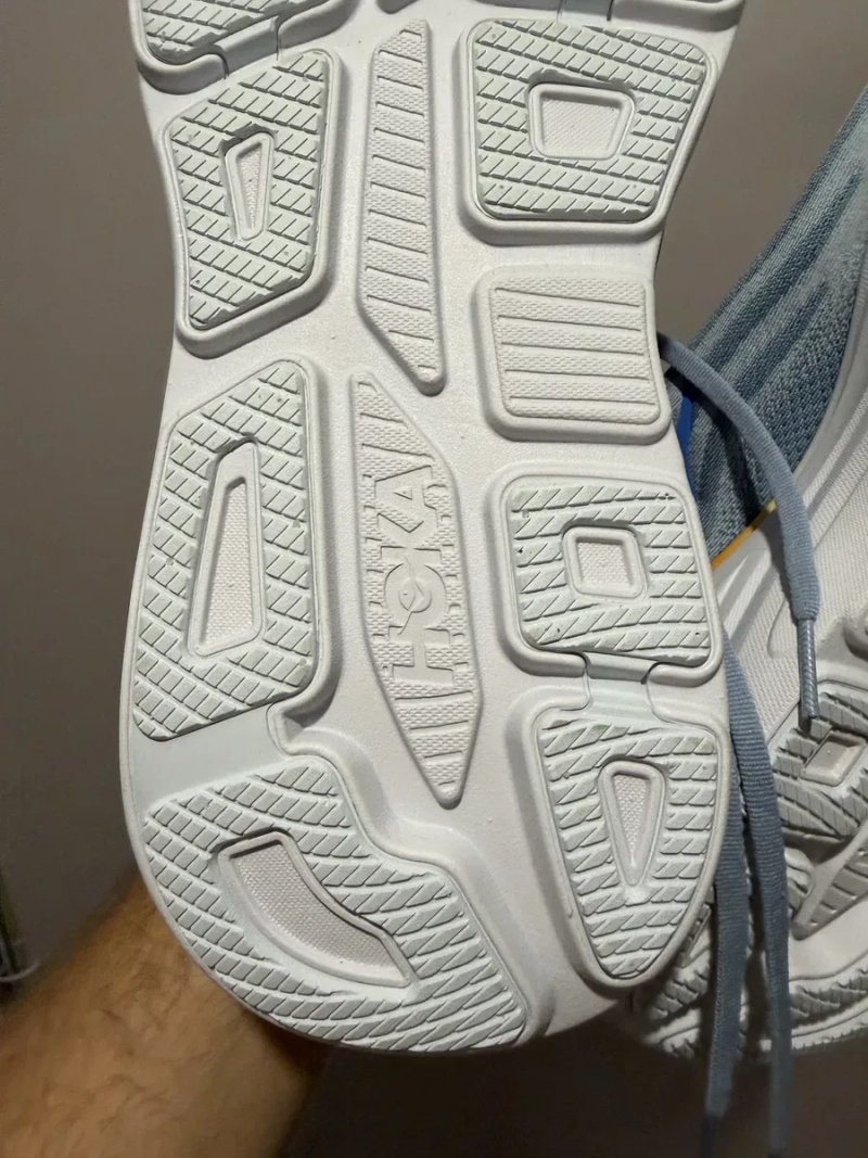 Нові оригінал кросівки hoka bondi 9 48-31см не ношені — фото 6