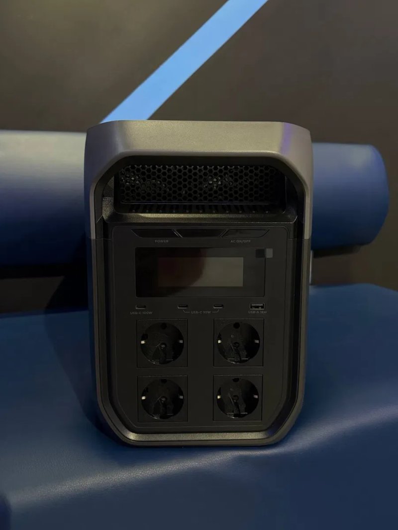 Нові Зарядні Станції EcoFlow DELTA 3 Max 2048 Вт/г (FD3M-G-EU-CBOX) — фото 2