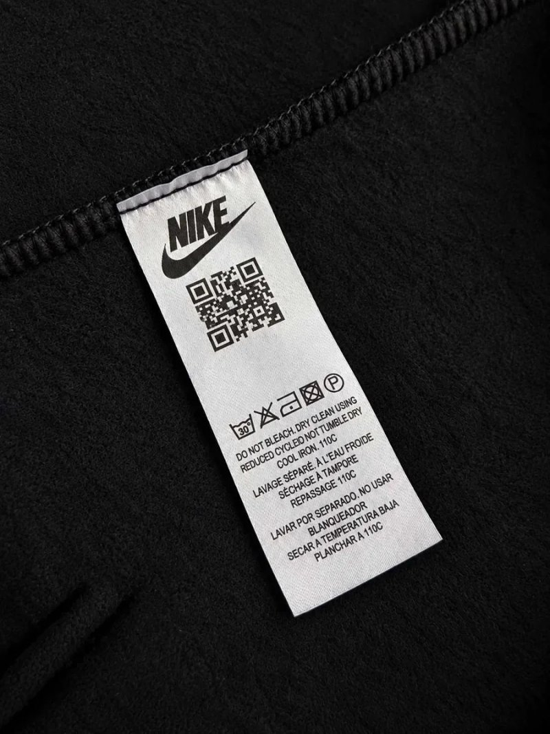 Новинка! Чоловічий зимовий костюм Nike на флісі + 2 пари шкарпеток у подарунок — фото 8