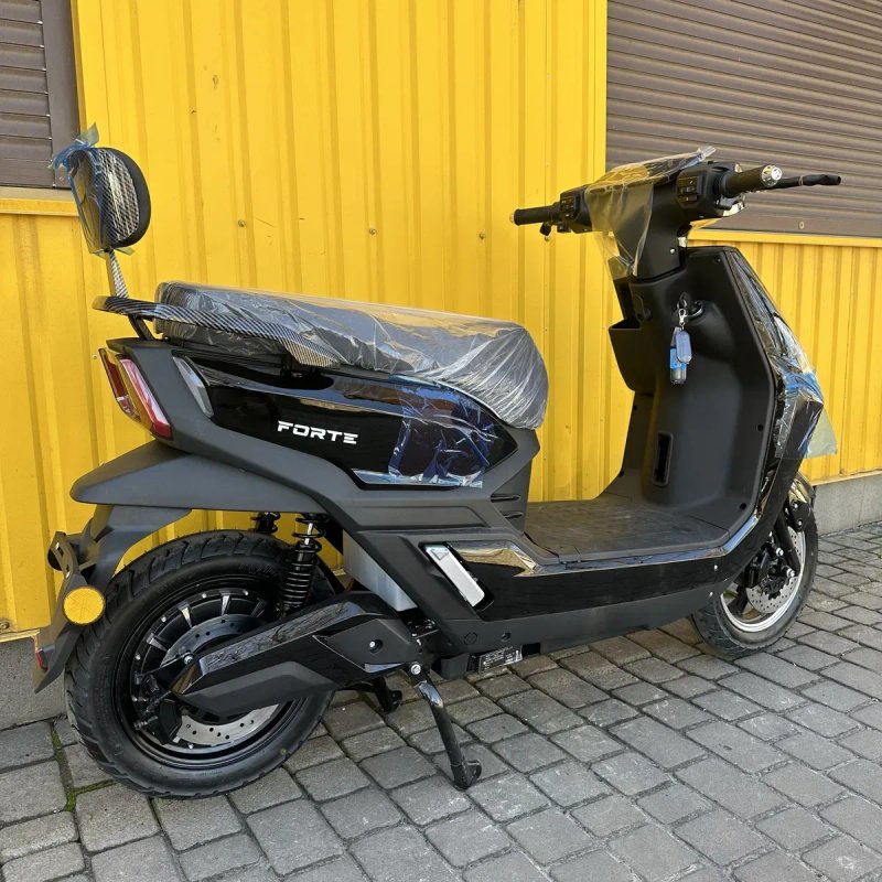 Новий електричний скутер Forte R3 2800W 72V30Ah Li-ion АКБ 12-ті колес — фото 6