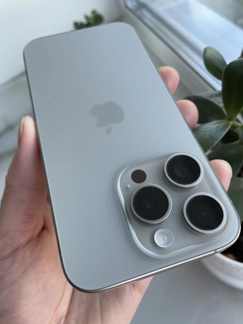 Новий Open Box iOS 17 Apple iPhone 15 Pro Natural 128 Gb Never Lock — фото 2