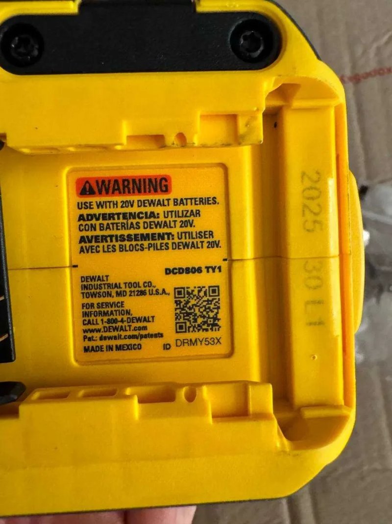 Новий оригінальний ударний шуруповерт Dewalt 20v DCD806 MADE IN MEXICO з CША — фото 6