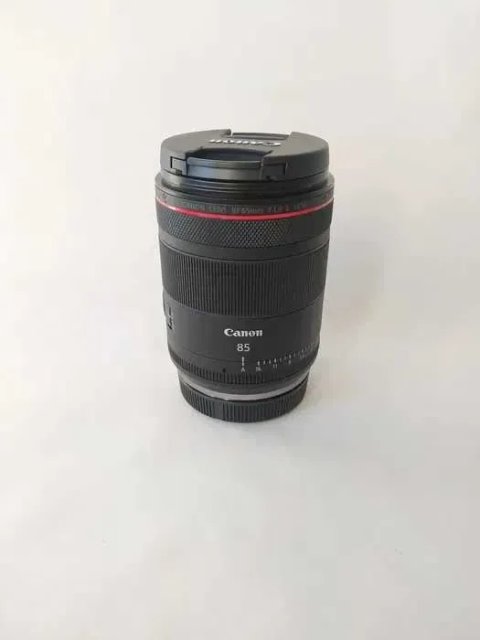 Об'єктив Canon RF 85mm f/1.4L VCM