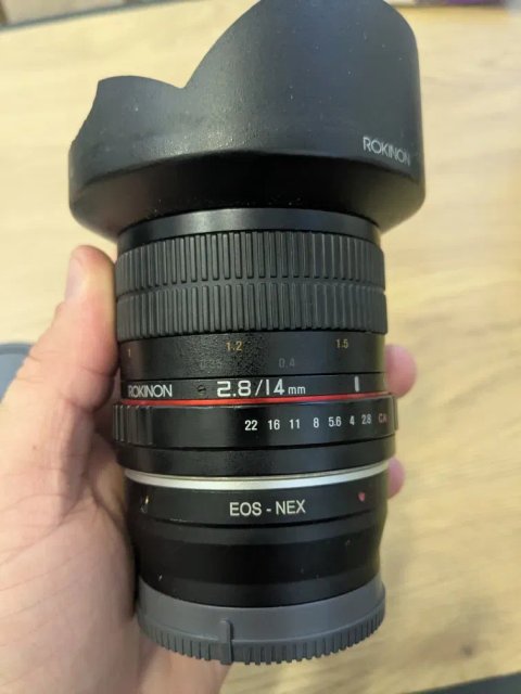 Об'єктив Rokinon 14mm f/2.8 ED AS IF UMC для Sony E-mount (повнокадровий, з перехідником EOS-NEX)
