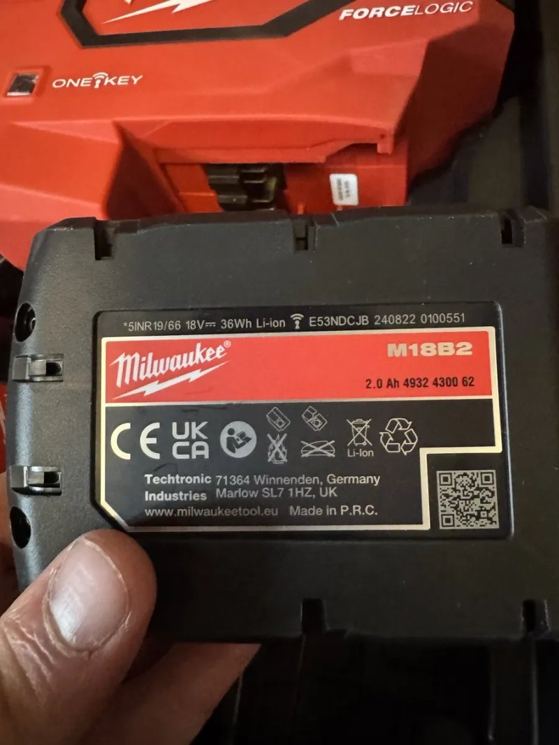 Обжимник гідравлічний акумуляторний для кабелів Milwaukee M18 HDCT-202C — фото 5