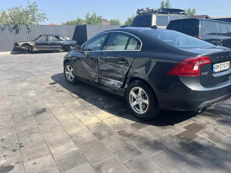 Один власник!Volvo s60 2011р., 2.0D — фото 2