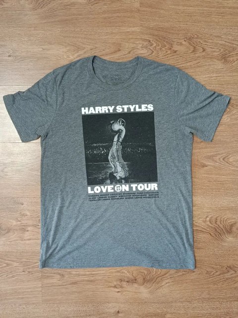 Официальная футболка Harry Styles «Love on Tour 2023»
