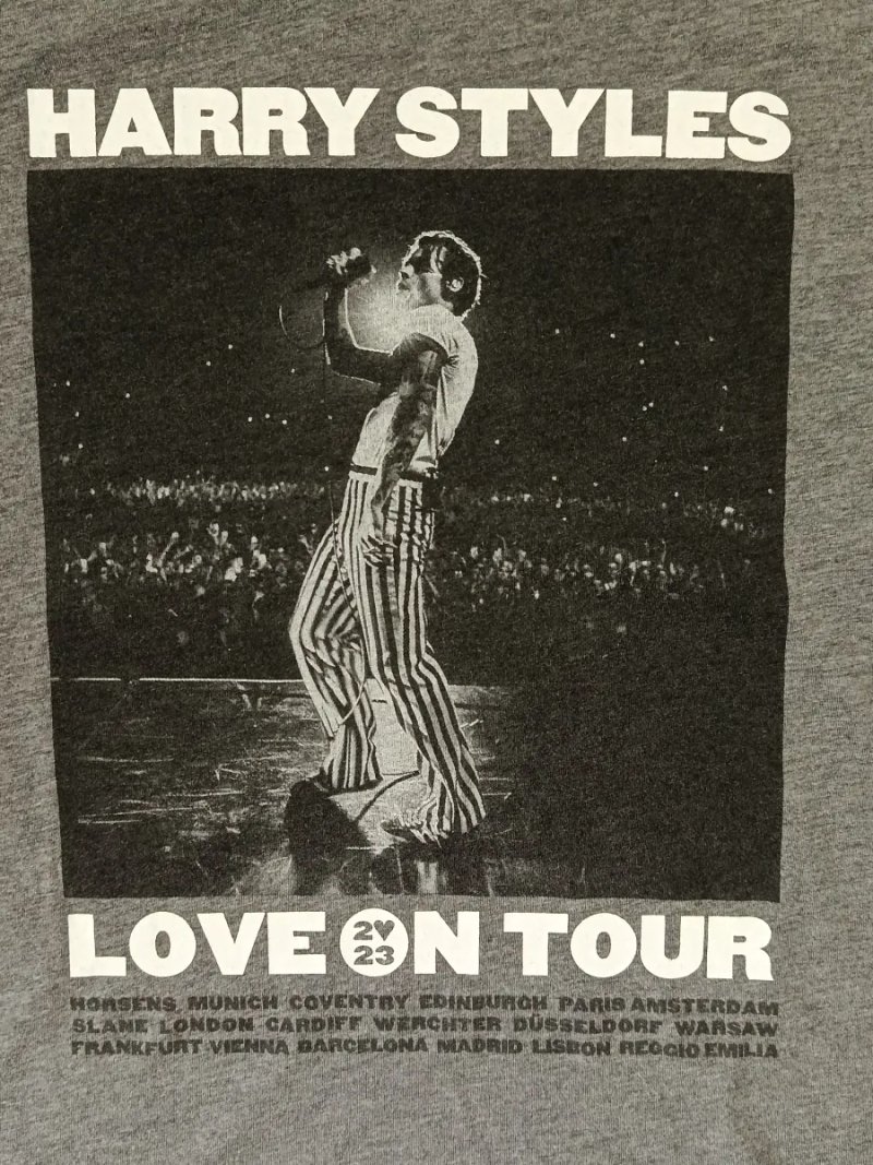 Официальная футболка Harry Styles «Love on Tour 2023» — фото 2