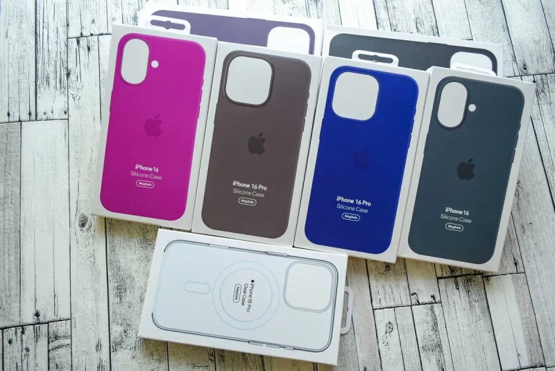 Офіційний чехол iphone 14 15 17 pro max Magsafe Original — фото 4