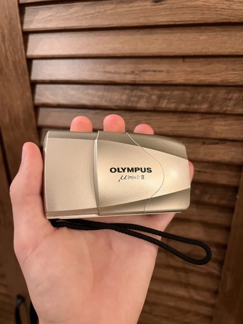 Olympus [mju:]-II Quartz Date 35mm f/2.8 Gold | Колекційний стан, комплект