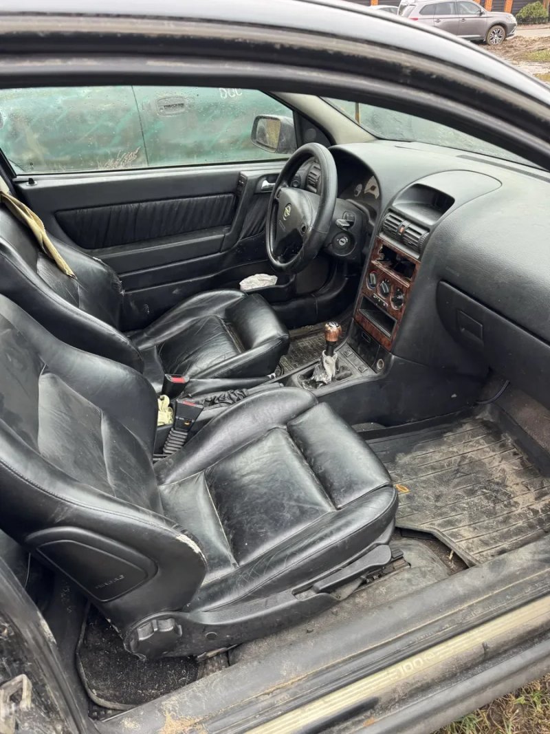 Opel astra  дизель не на ходу автовикуп — фото 4
