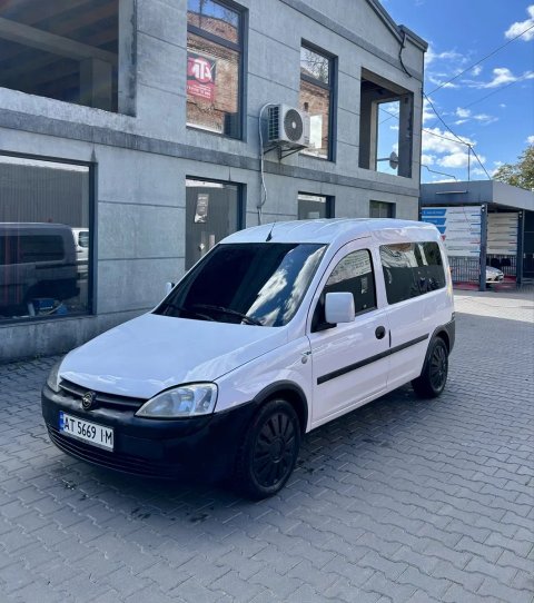 Opel Combo C 1.3 дизель 2006 рік