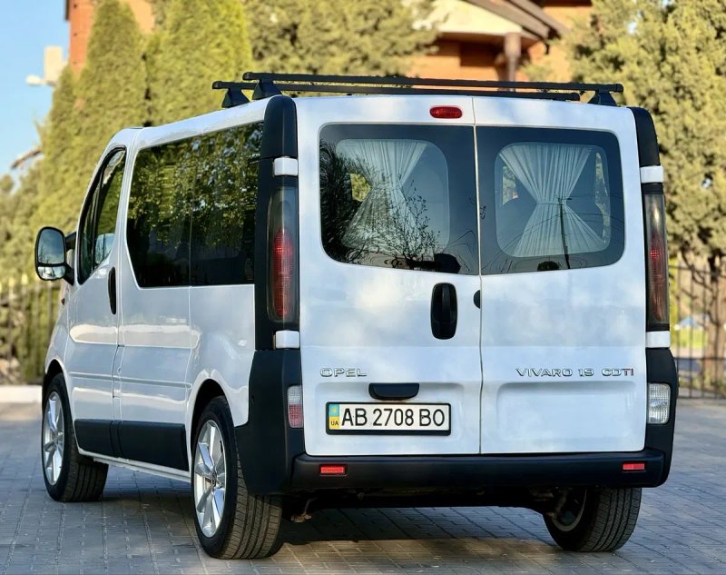 Opel Vivaro 1.9 Дизель  Пасажир 8+1  Власник Ексклюзивний Стан! 1 Власник З Салону Стан Нового Авто Пробіг 222 Тис.км! — фото 7