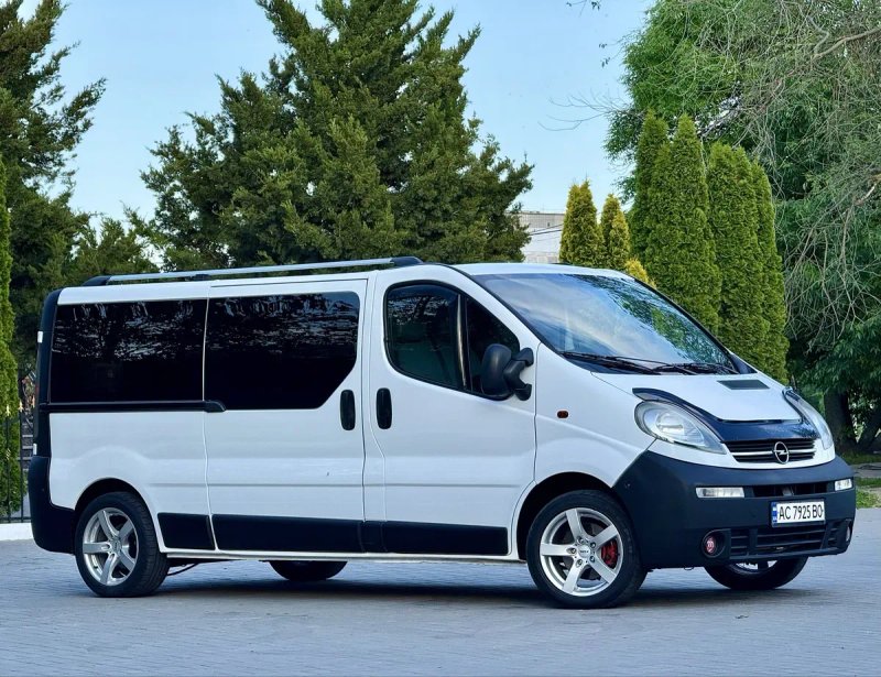 Opel Vivaro 1.9 Довга База З Кондиціонером Стан Як На фото Просто ІДЕАЛ!!! ПРОБІГ 257 Тис.Км Пасажир 8+ 1 — фото 8