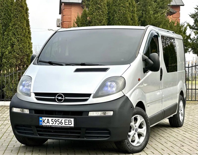 Opel Vivaro Стан ІДЕАЛ! Пасажир 8 МІСЦЬ З Кондиціонером ! 1 ВЛАСНИК — фото 2