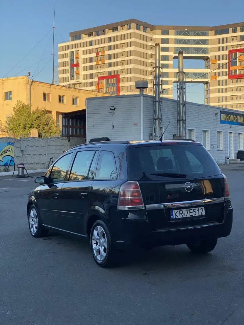Opel Zafira 1.9 disel в идеальном состоянии — фото 5