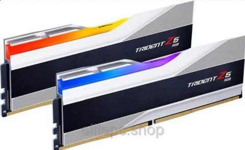 Оперативна пам'ять DDR5 32GB (2x16GB) 8000/CL38 G.SKILL Trident Z5 RGB (F5-8000J3848H16GX2-TZ5RS)