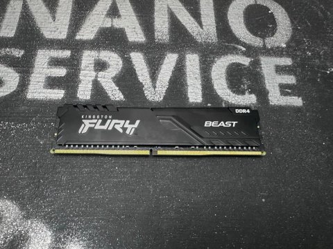 Оперативна память ігрова Kingston FURY Beast DDR4 3200 16GB як нова, ідеал