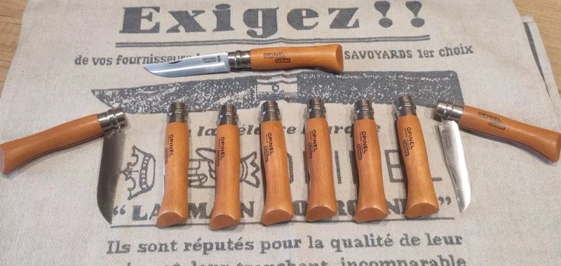 Opinel №8 Carbon vs stainless steel Ніж вуглецева сталь  чи нержавійка нож  углеродка нержавейка Опінель — фото 5