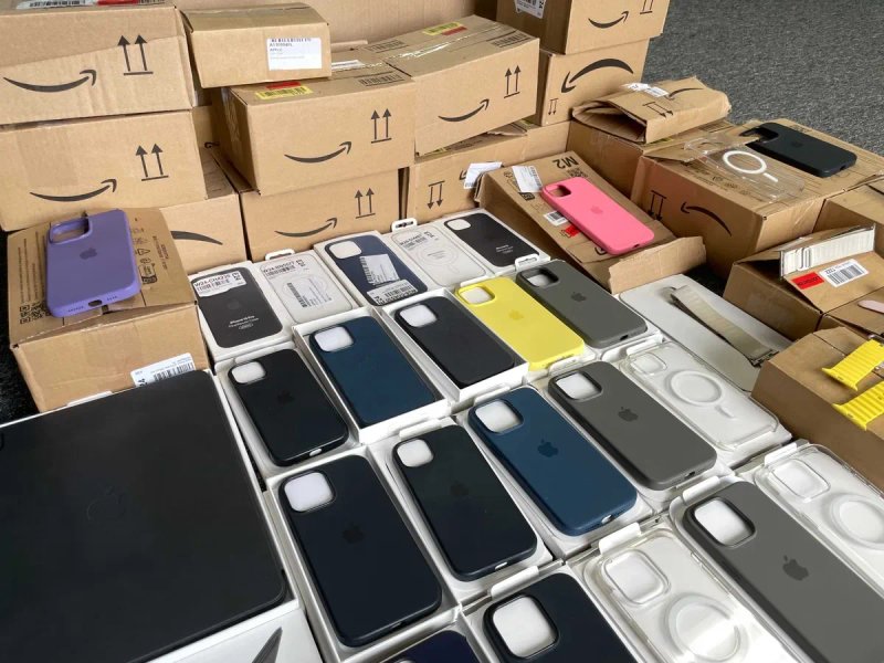 ОПТ. Чохли на Iphone, Ремінці для Apple Whatch, Повернення Amazon — фото 2