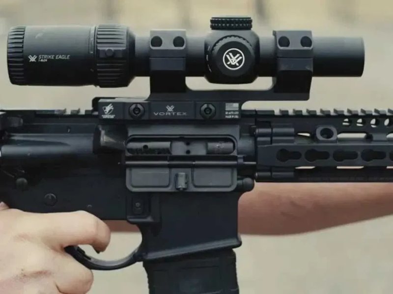 Оптичний приціл Vortex Strike Eagle 1-8x24 SFP сітка AR-BDC3 Оригінал — фото 6