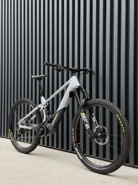 Orbea Wild 2025 новий електровелосипед велосипед карбон