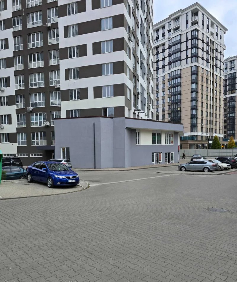Оренда фасадного приміщення біля Центрального парку, без % — фото 2