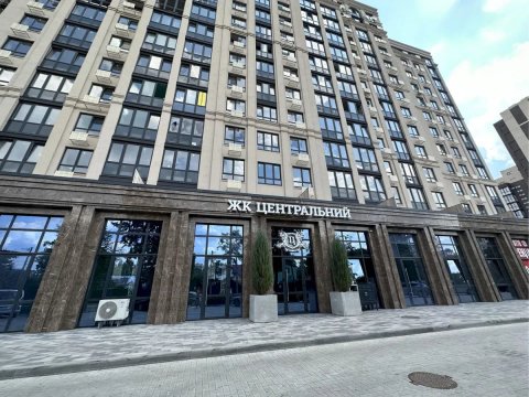 Оренда фасадного приміщення! Центральний Преміум! Канікули на ремонт