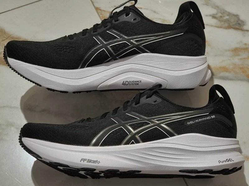 Оригінал 100% чоловічі кросівки asics gel kayano 32  euro 45 — фото 2