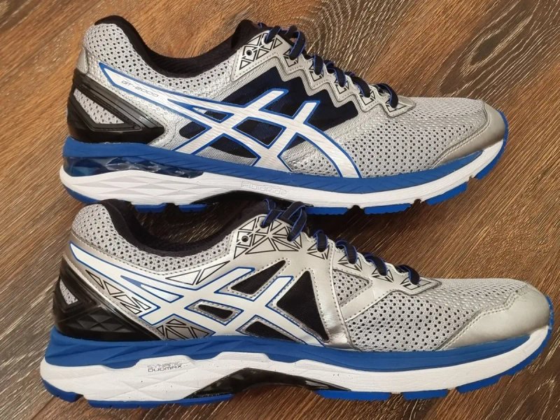 Оригінал 100% чоловічі кросівки asics gt 2000 euro 44.5 — фото 3