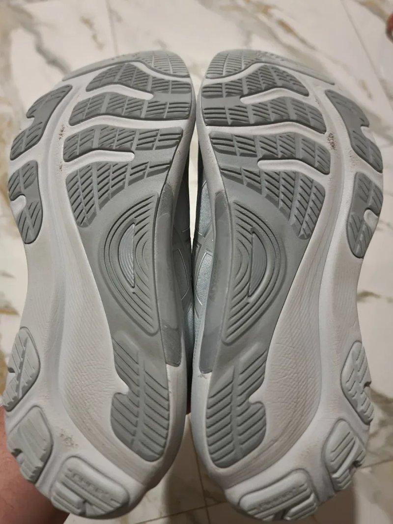 Оригінал 100% чоловічі кросівки asics Kayano 32 eur 44.5 — фото 6
