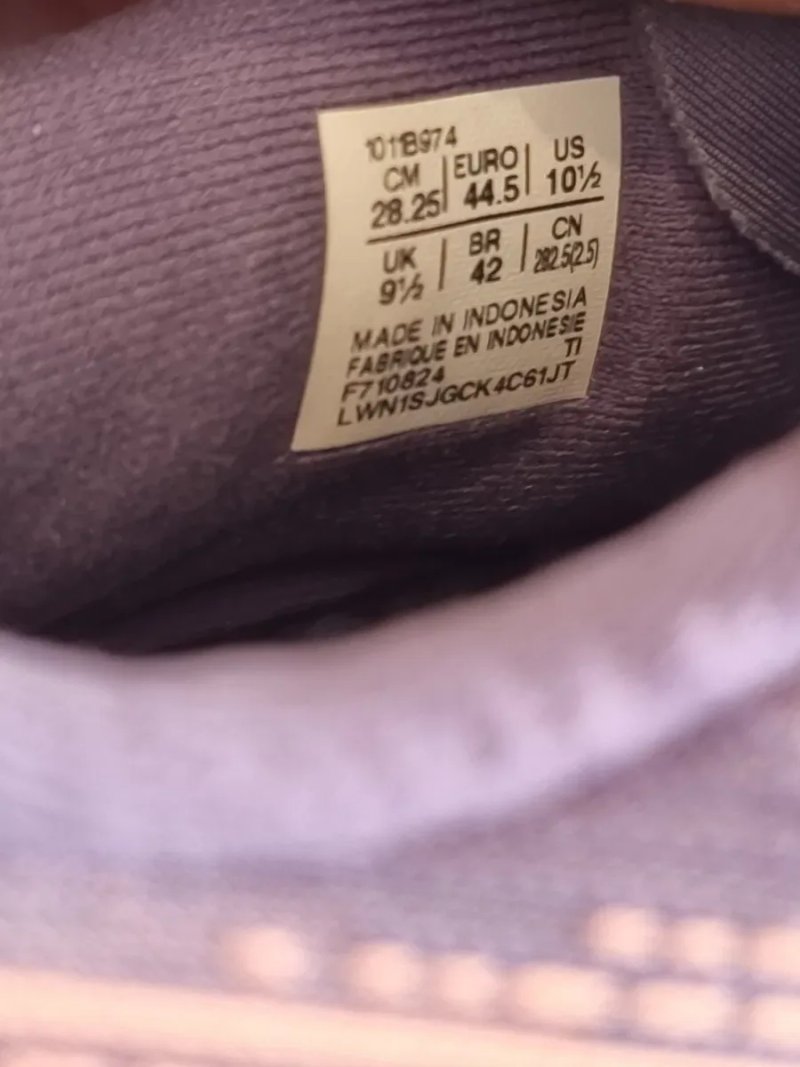 Оригінал 100% чоловічі кросівки asics novablast 5  eur 44.5 — фото 7