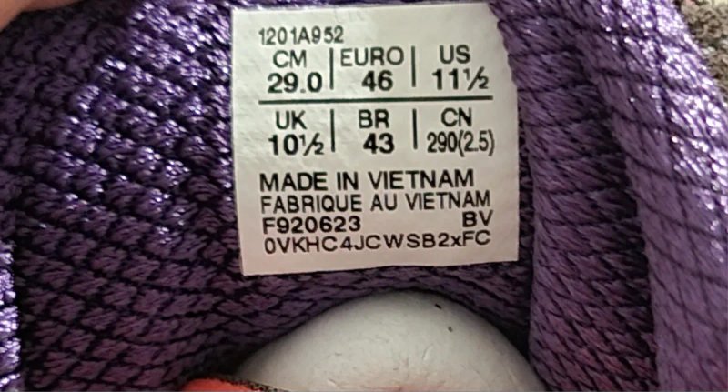 Оригінал 100% чоловічі кросівки Asics Nyc BODEGA  EURO 46 — фото 7