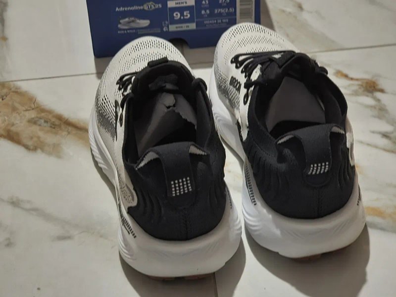Оригінал 100% чоловічі кросівки Brooks adrenaline gts 25  EURO 43 — фото 5