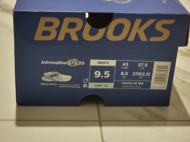 Оригінал 100% чоловічі кросівки Brooks adrenaline gts 25  EURO 43 — фото 8