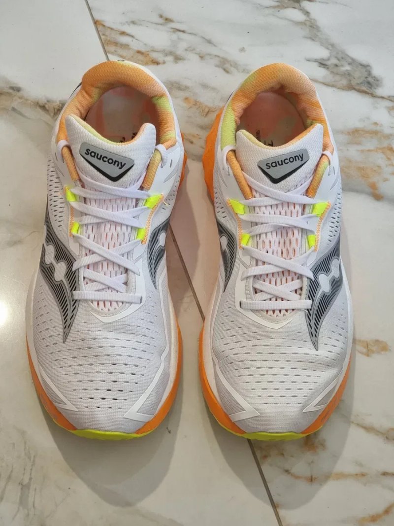Оригінал 100% чоловічі кросівки Saucony Endorphin speed 4   EUR 46.5 — фото 4