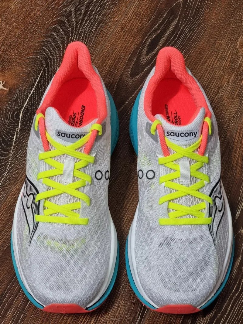 Оригінал 100% чоловічі кросівки Saucony Endorphin speed 5  EUR  41 — фото 4