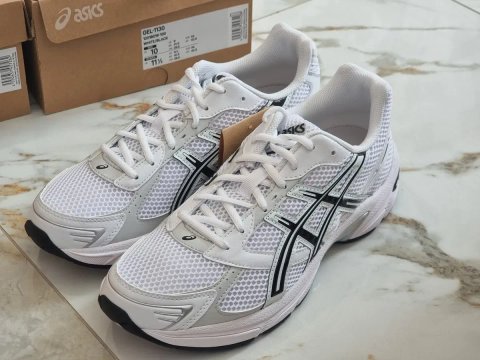 Оригінал 100% кросівки asics gel-1130   euro  43.5 / 44