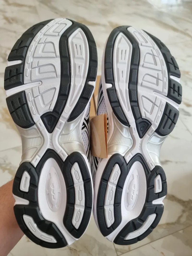 Оригінал 100% кросівки asics gel-1130   euro  43.5 / 44 — фото 5