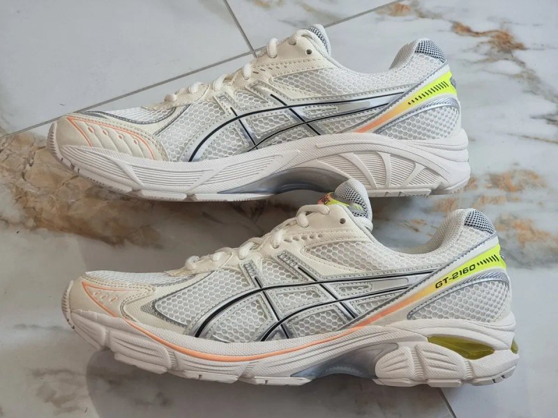 Оригінал 100% Кросівки Asics GT-2160 PARIS  EURO 42.5 — фото 2