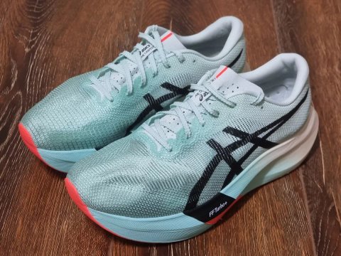 Оригінал 100% Кросівки Asics Metaspeed Sky Paris EURO 44.5