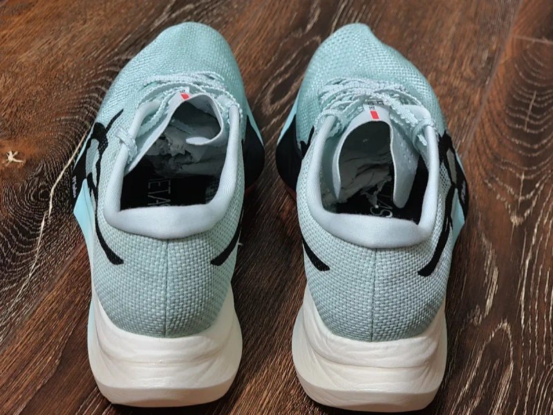 Оригінал 100% Кросівки Asics Metaspeed Sky Paris  EURO 44.5 — фото 5