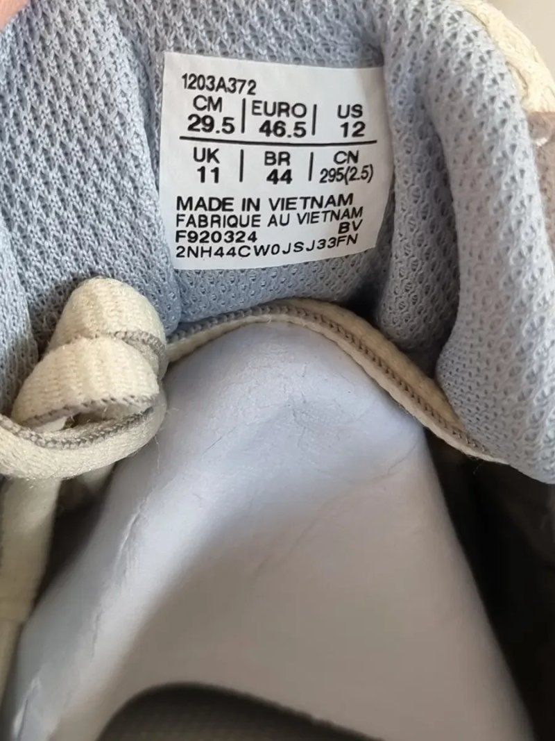 Оригінал 100% кросівки Asics Nyc   EURO 46.5 — фото 7