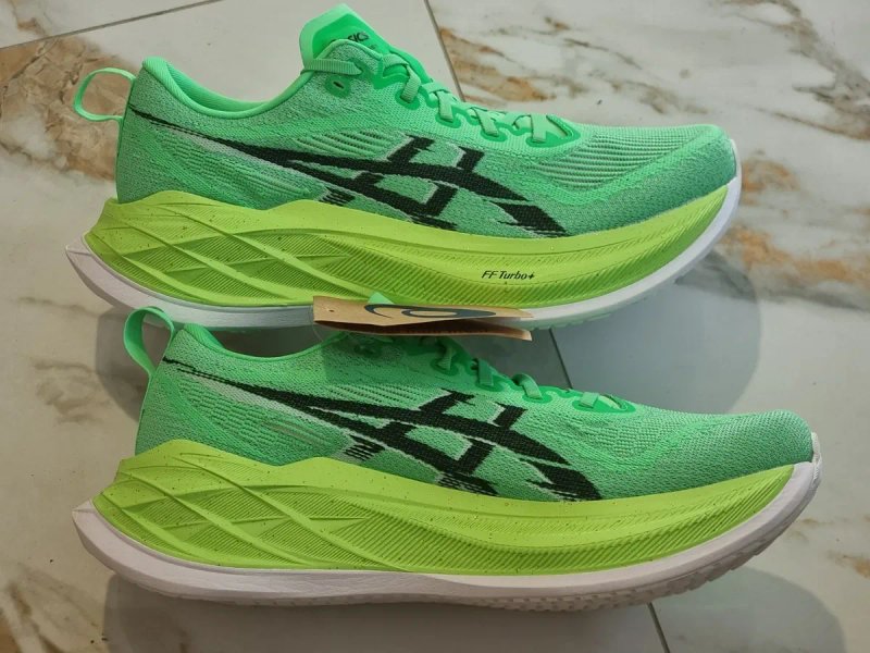 Оригінал 100% кросівки asics Superblast 2  eur 44 — фото 3