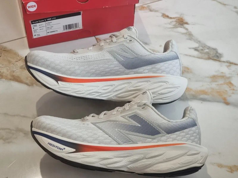 Оригінал 100% кросівки New Balance 1080 v14   EUR 42.5 — фото 2