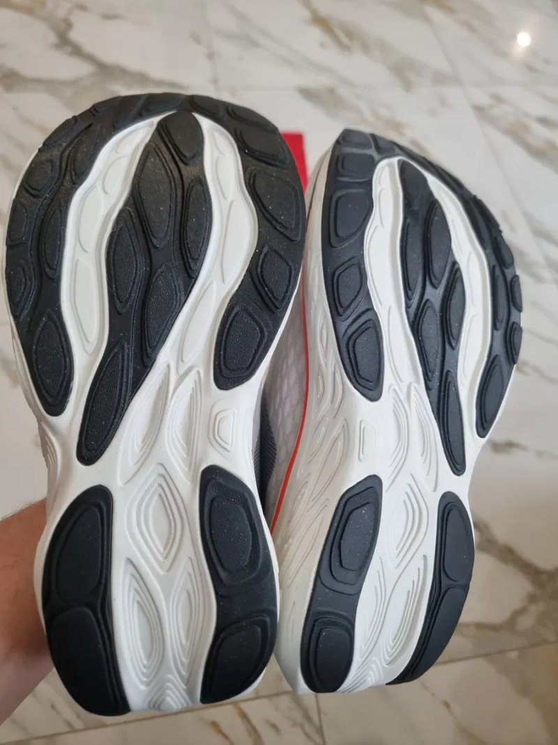 Оригінал 100% кросівки New Balance 1080 v14   EUR 42.5 — фото 5